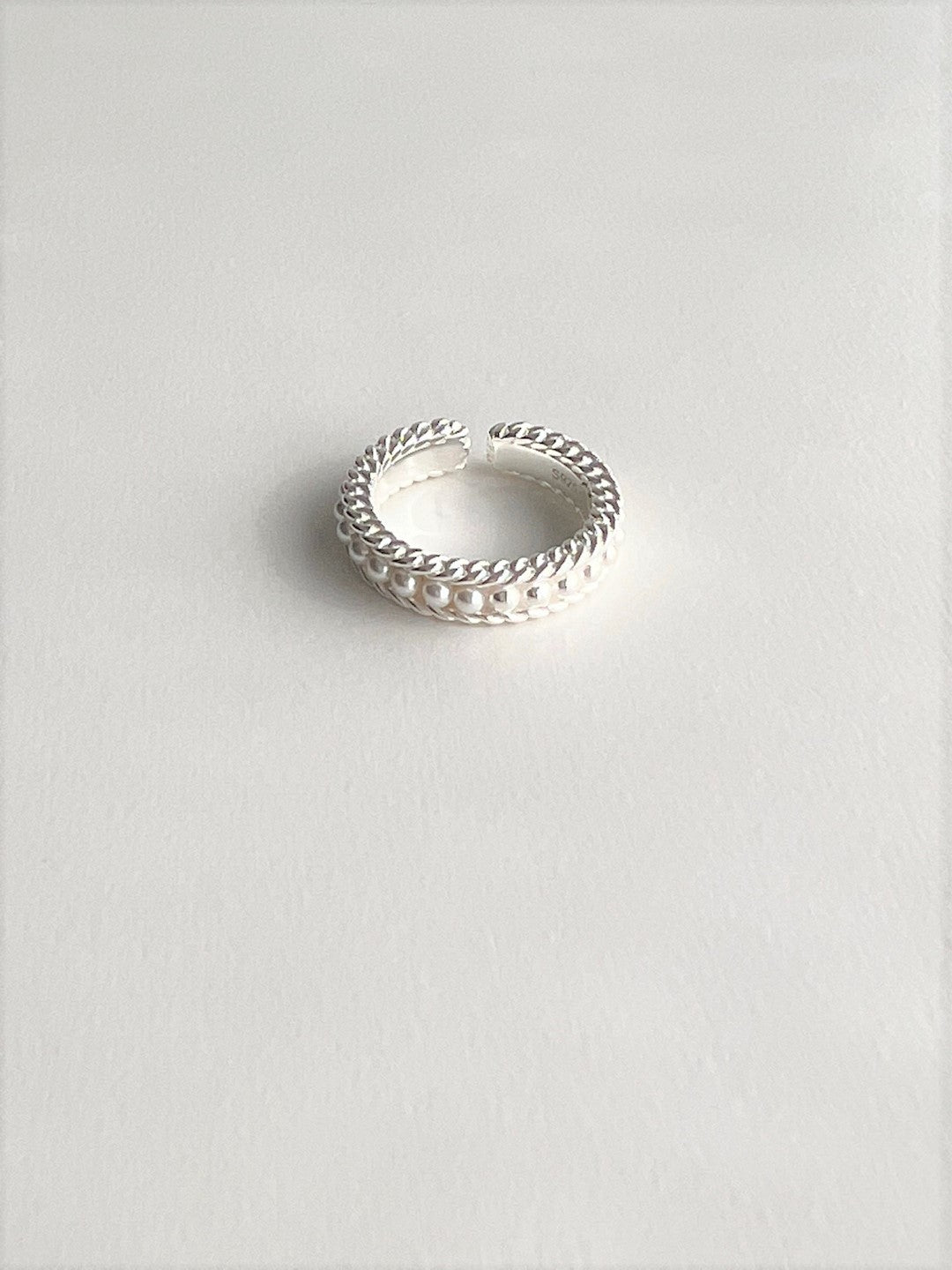 Naxos Pearl Silver Ring