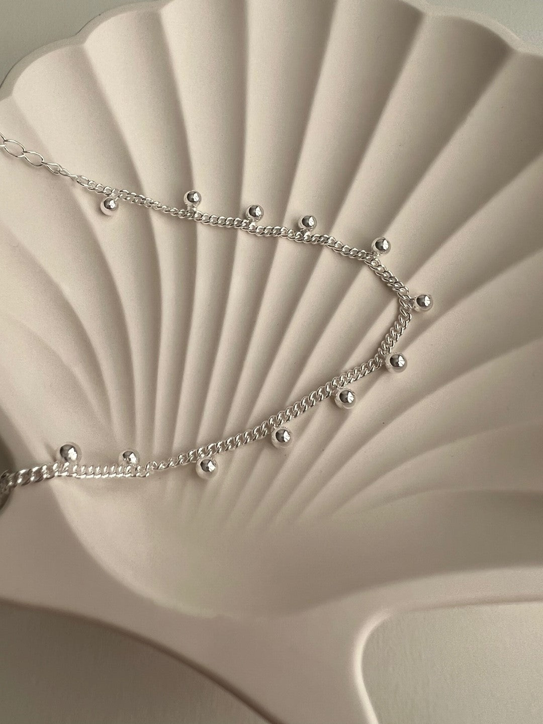 Ahe Little Dot Silver Bracelets