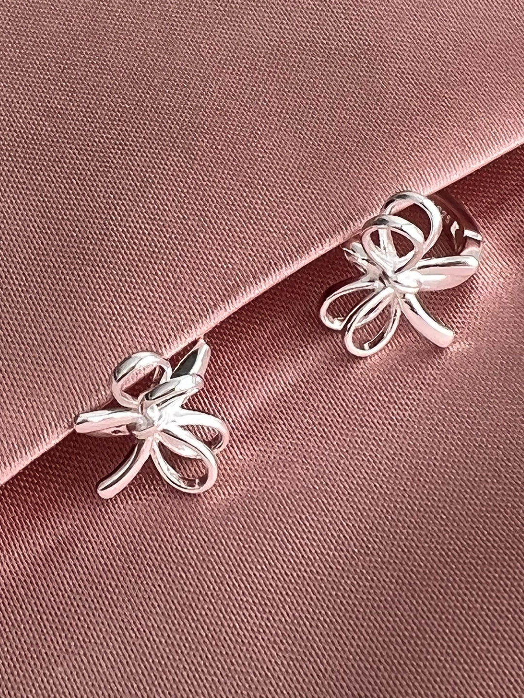 Samos Bow Earrings