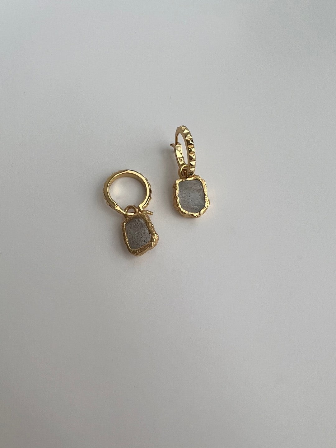 Sisi Moonstone Gold Earrings