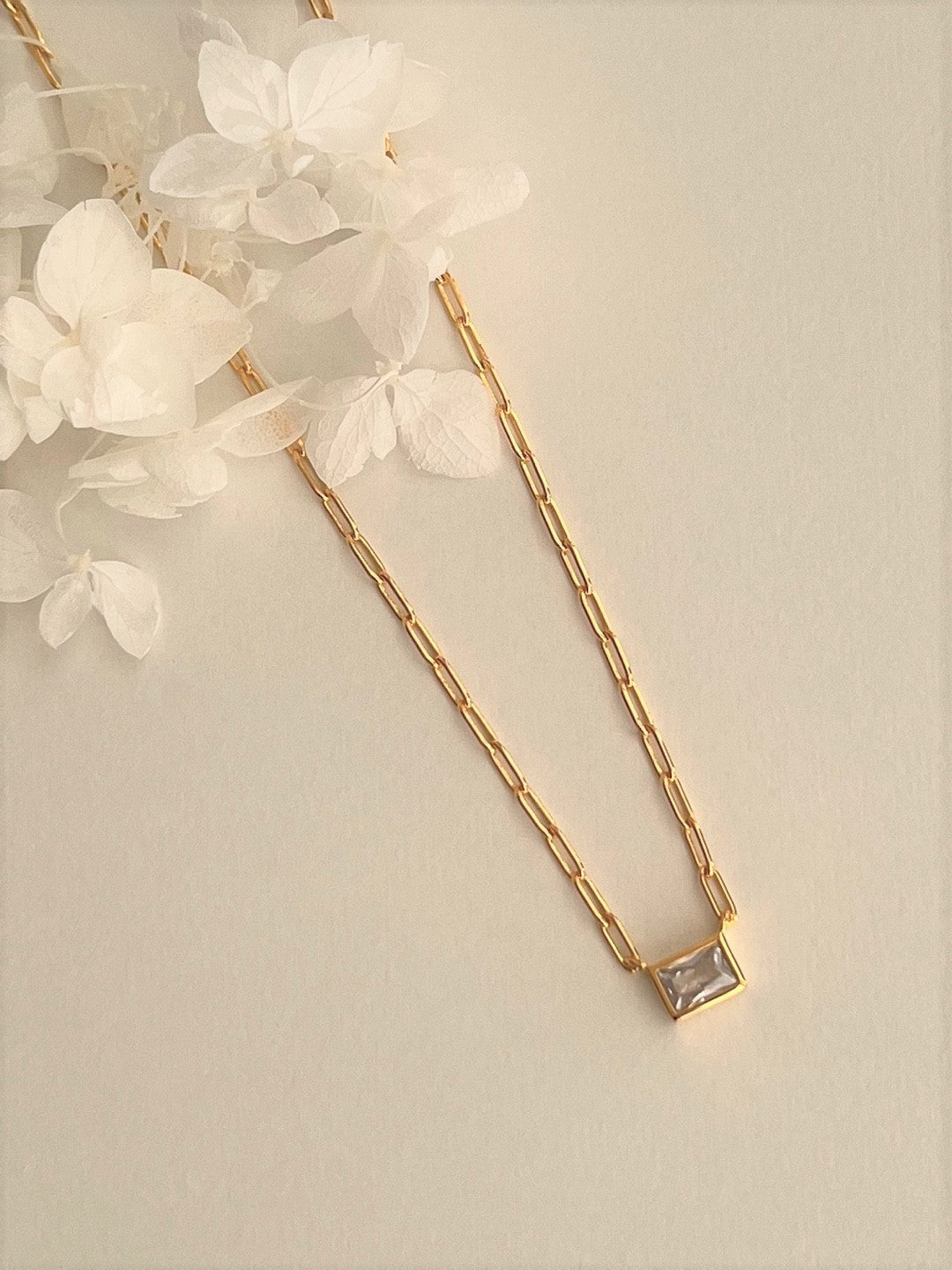 Stella Chic Rectangle Sparkle Necklace