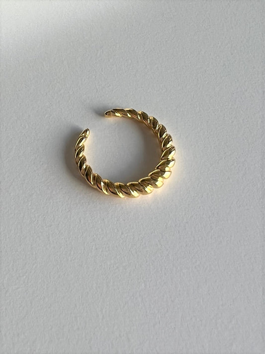 Halki Twisted Open Silver Ring
