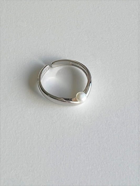 Cephalonia Pearl Point Silver Ring