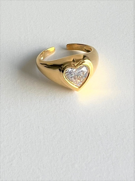 Zakynthos Big Heart Cubic Zirconia Silver Ring