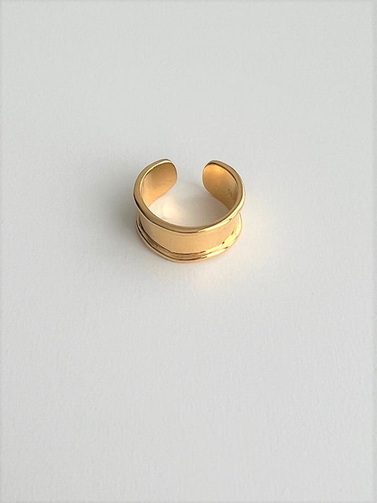 Thassos Simple Chic Silver Ring