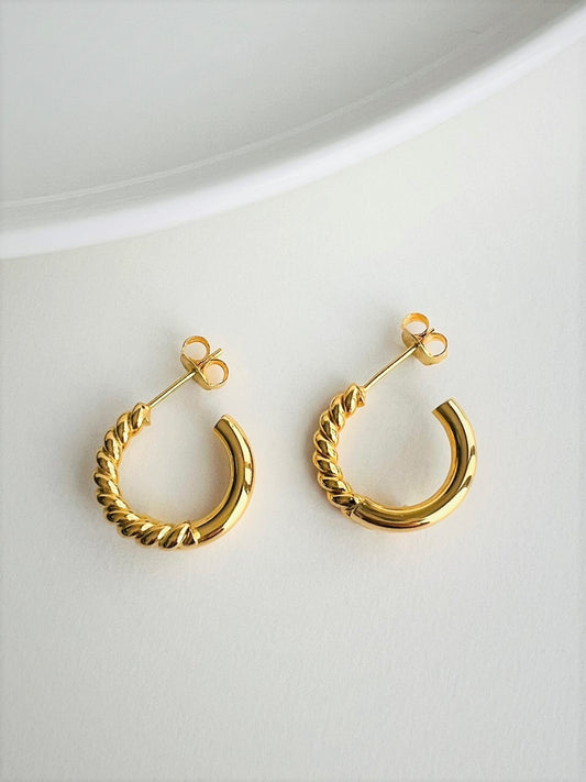 Emma Classic Hoop Silver Earrings
