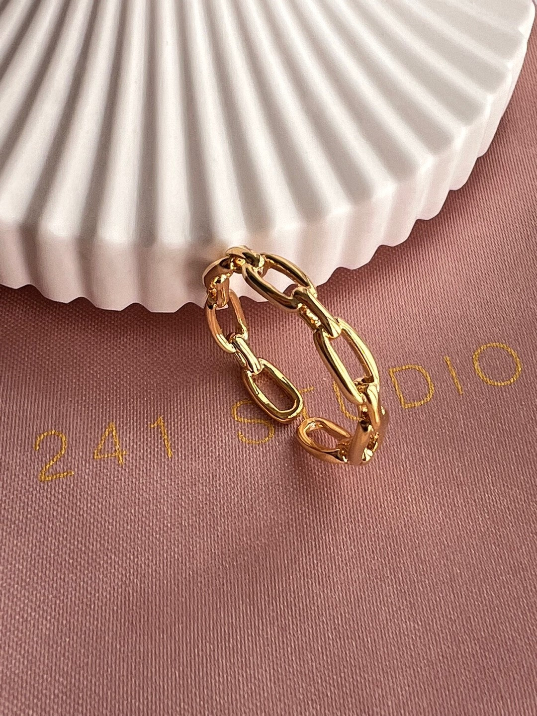 Lipsi Stylish Open Brass Ring - LIMITED EDITION