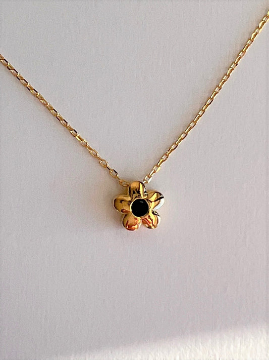 Evia Gold Flower Necklace