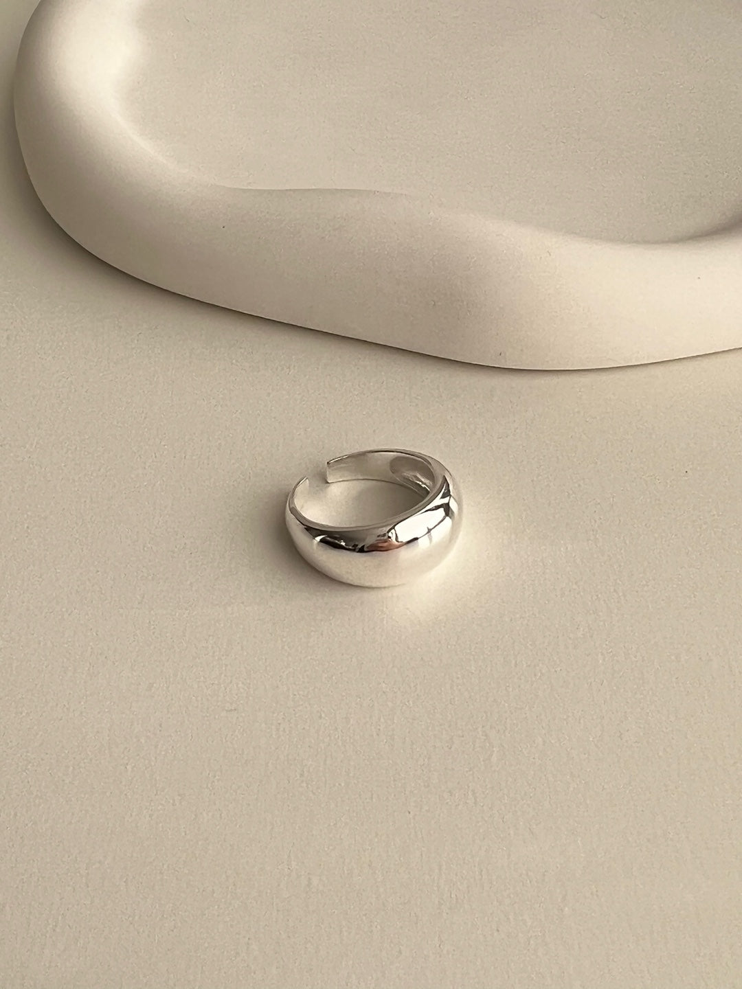 Chalki Simple Chic Ring