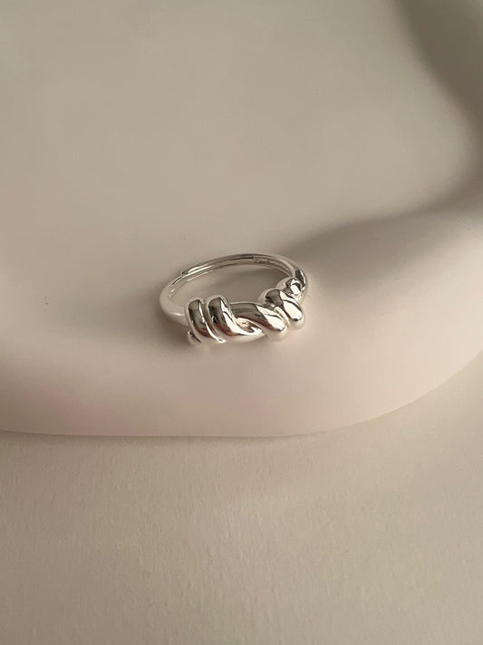 Nimos Knot Silver Rings