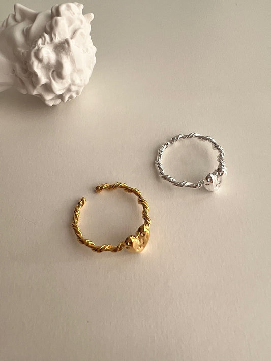 Dokos Heart Stylish Ring