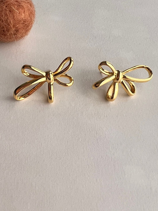 Samos Large Bow Studs