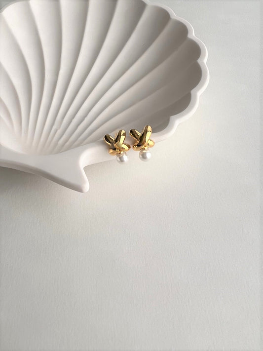Lonian Little Cross Pearl Point Studs