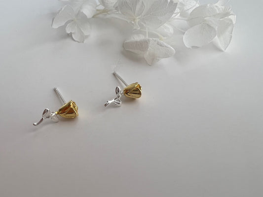 Emily Romantic Flower Studs