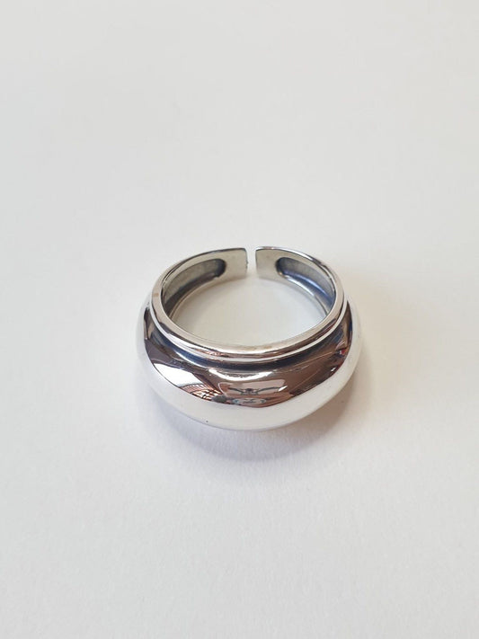 Cecilla Vintage Look Bold Silver Ring